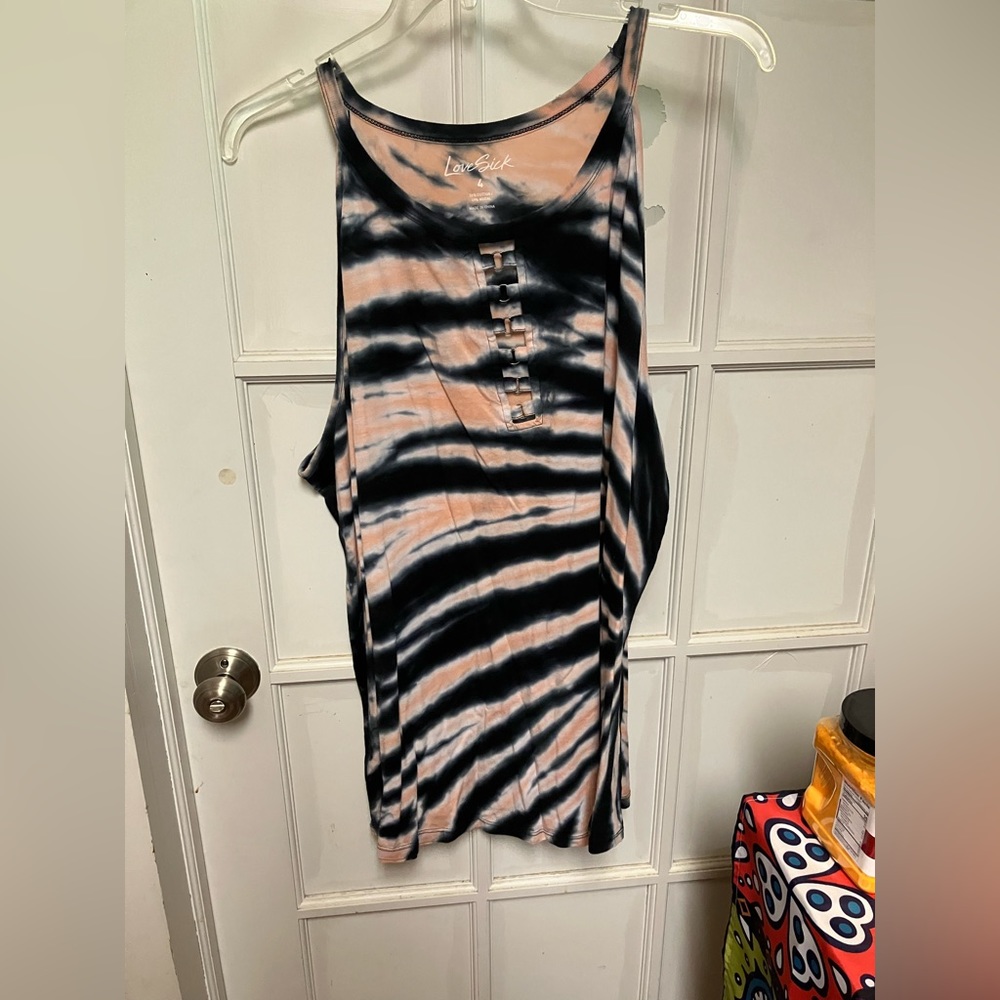 Torrid Tie Dye Goddess Neck Tank - NWT 4x